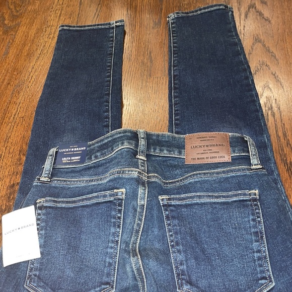 NWT LUCKY JEANS! - Picture 6 of 9